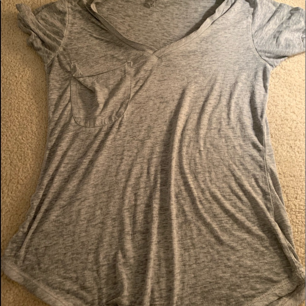 z supply grey front pocket tshirt